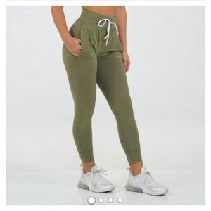 NVGTN Olive Joggers | XL